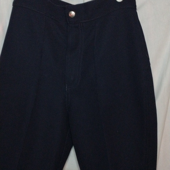 Fenton shorts - Picture 3 of 4